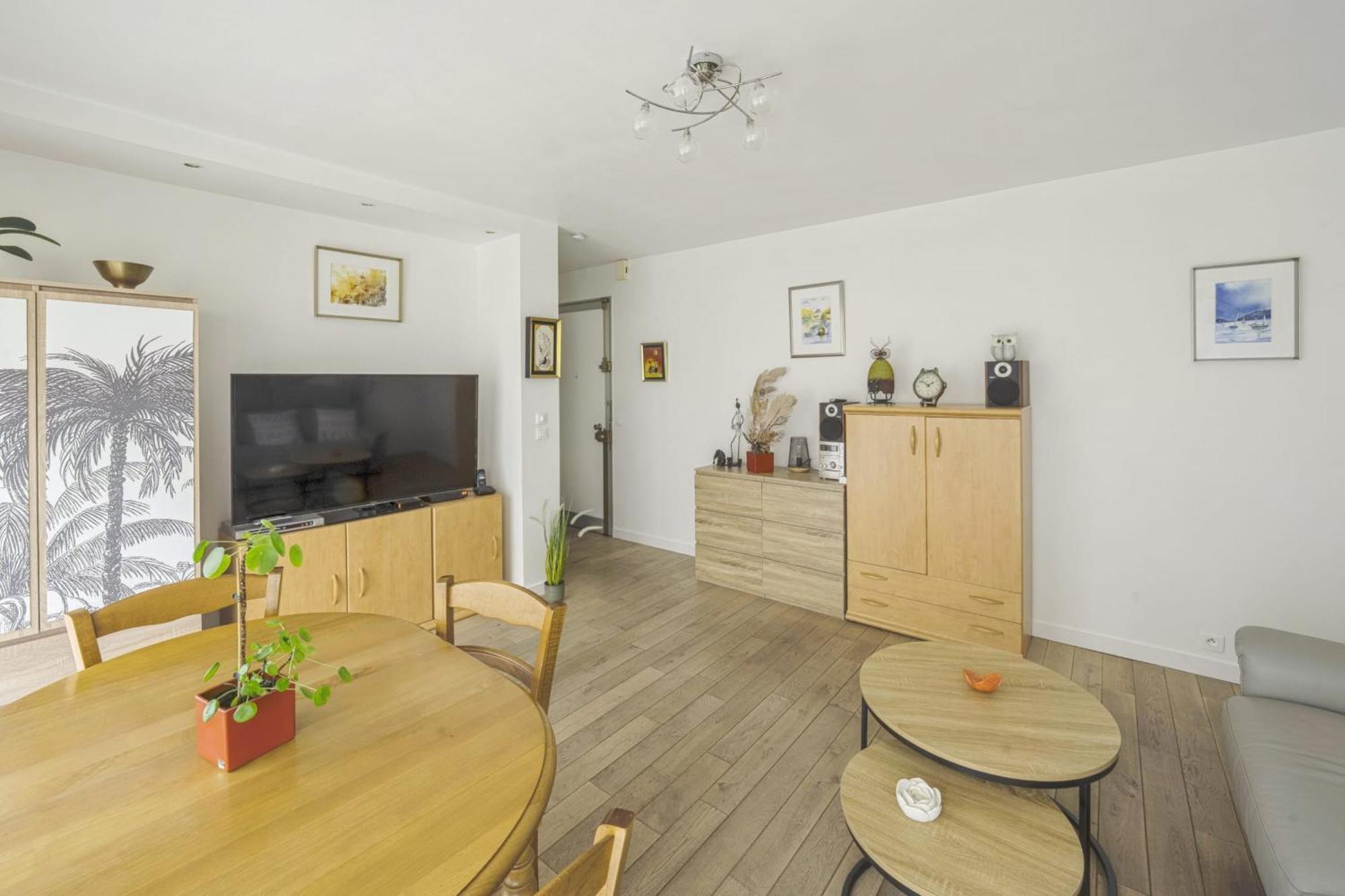 Appartement Labrouste Et Son Balcon - Welkeys Paris Bagian luar foto