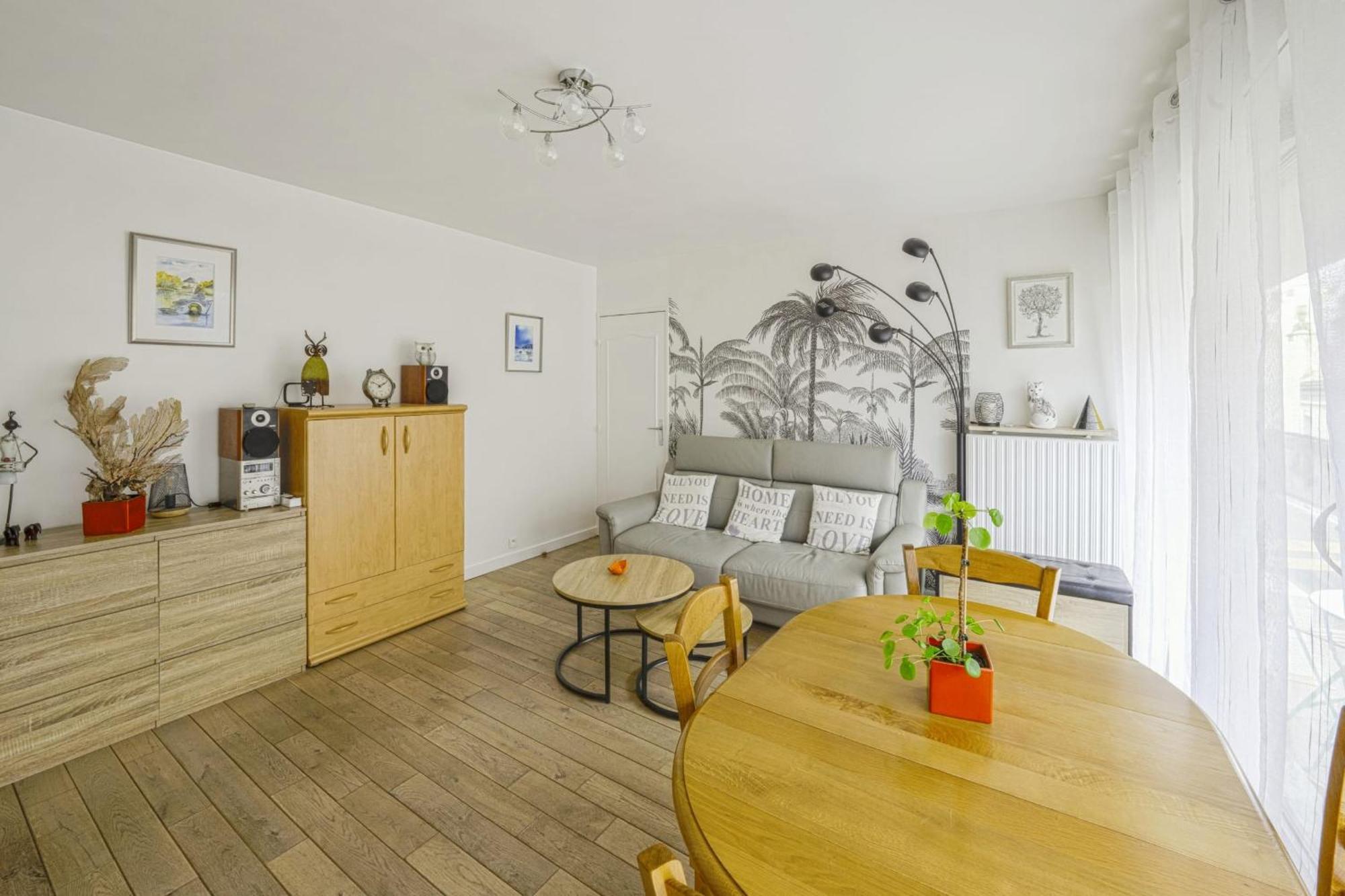 Appartement Labrouste Et Son Balcon - Welkeys Paris Bagian luar foto